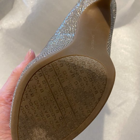 Bandolino Size 7.5 - stunning shoes - Picture 5 of 7